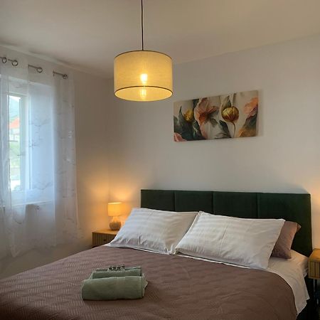 Apartments Panda Бол Екстер'єр фото